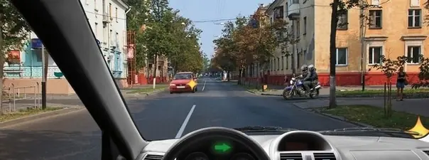 Дорожная ситуация: Вы намерены повернуть направо. Ваши действия?