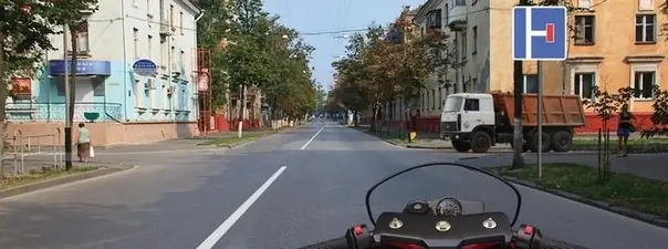 Дорожная ситуация: Можно ли Вам повернуть направо на этом перекрёстке?